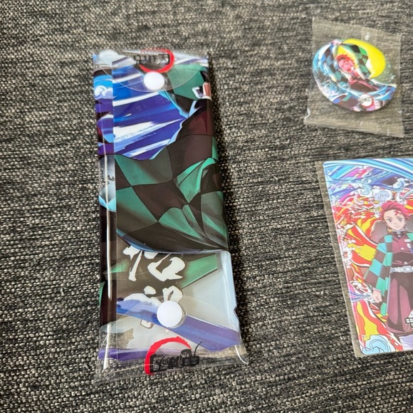 Demon Slayer Bundle Set - Picture 2 of 4